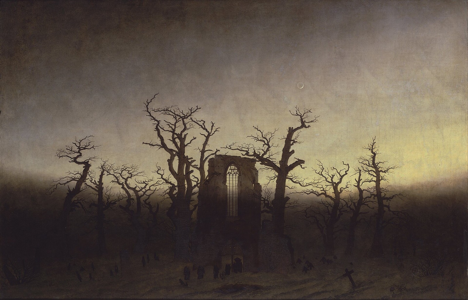 Ruine d'abbaye gothique entourée de chênes nus dans la brume